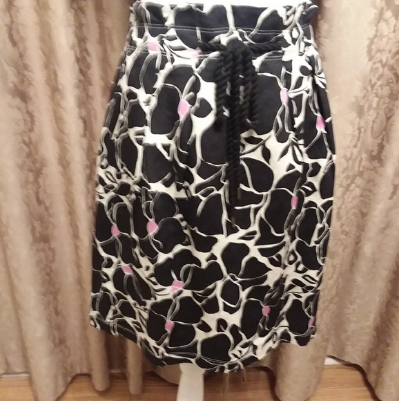 Loft,  black white skirt NWT - Picture 2 of 5